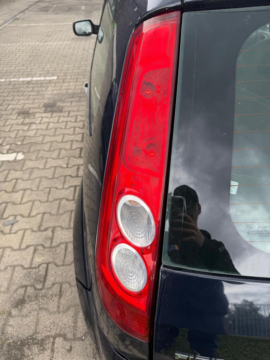 Ford Fiesta JD3 original Rücklicht Rückleuchte links 3-Türer Facelift BJ07